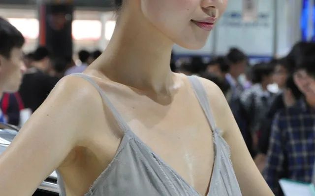 以瘦为美的风潮，正在让东亚女性付出代价