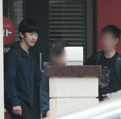 日媒曝光悠仁亲王大学生活：与女生热聊30分钟 同窗共赴家庭餐厅