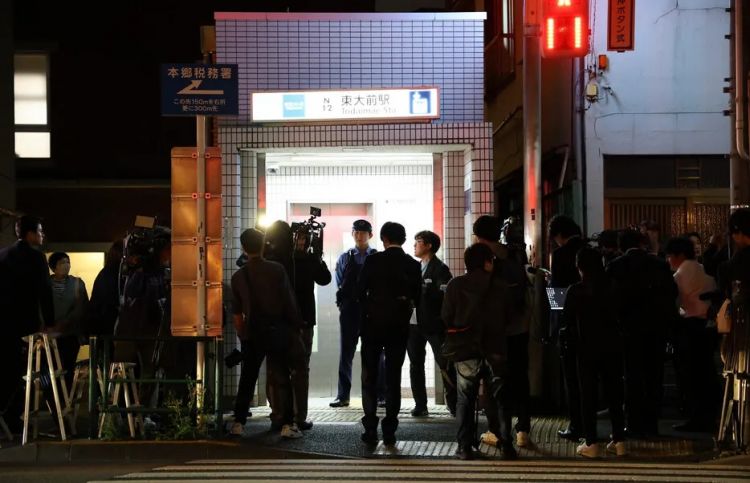 日本大叔上街追砍东大生，竟只是为了控诉“鸡娃教育”？