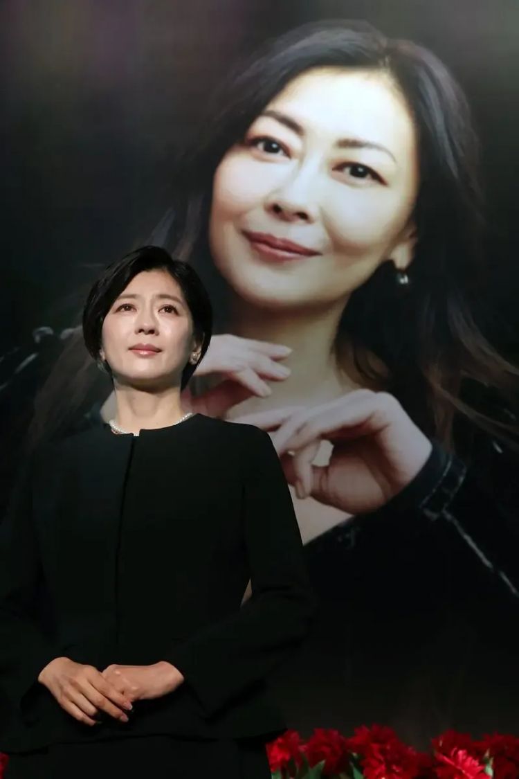 儿子弃权妹妹无缘，中山美穗的遗产究竟何去何从？
