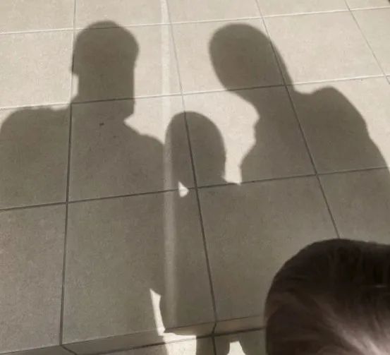 不爱，却共处一室；不睡，却生下孩子，一种“新奇”的结婚方式正在席卷日本