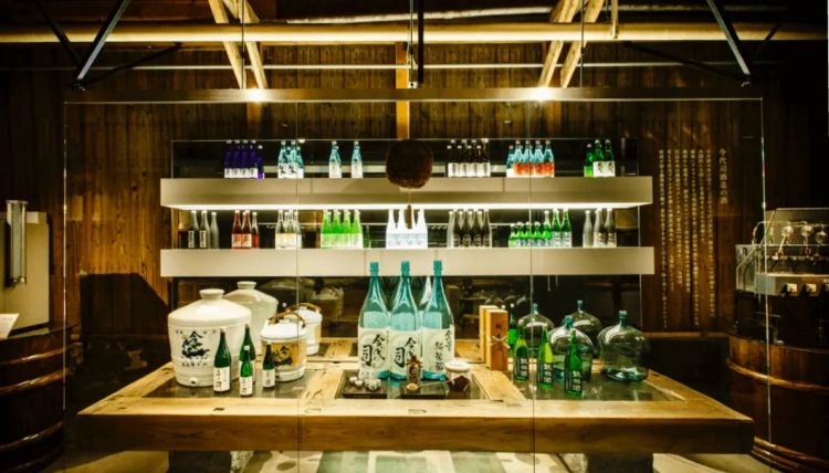 白酒不断碰壁的“走向世界”，日本酒为何轻松做到了？
