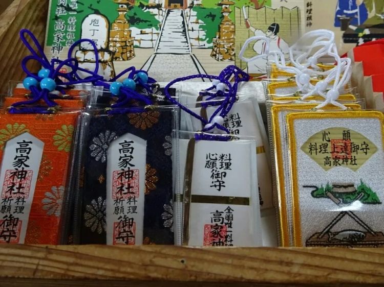 竟然有掌管头发的神！日本神社负责的业务还是太广了！！！