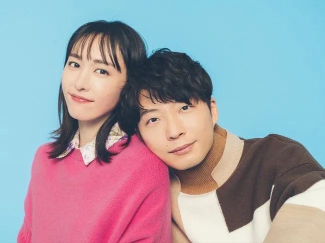 不是因戏生情？星野源首谈和新垣结衣的恋爱时间线