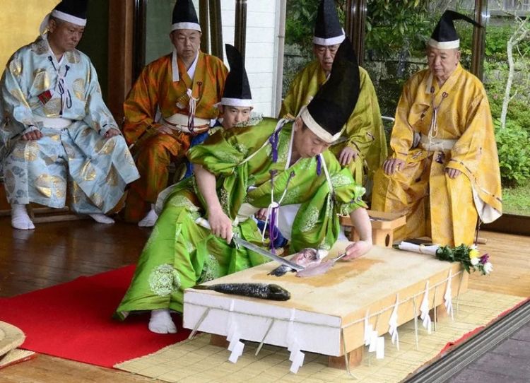 竟然有掌管头发的神！日本神社负责的业务还是太广了！！！