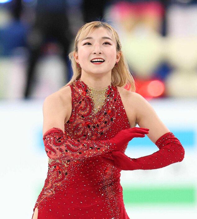 花滑名将坂本花织宣布下赛季末退役