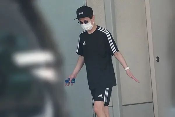 富士电视台血亏了300多个亿，忍不住要对中居正广动手了？日本网友：“看戏看戏”