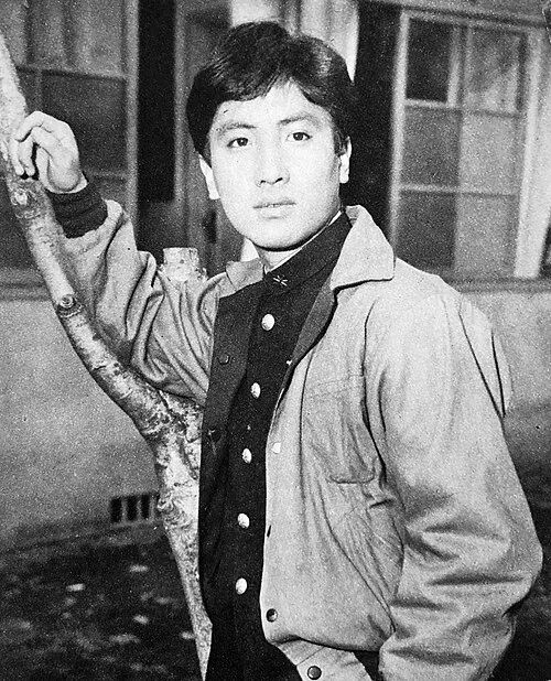 这个男人，比高仓健还受日本人喜欢
