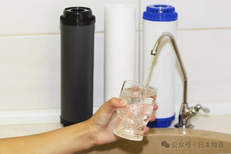 既然日本公园的自来水都能直接喝，那为何日本人还要买瓶装水？