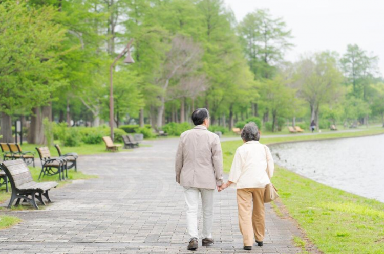 连续40年第一！日本女性平均寿命87.13岁 男性下滑至第六
