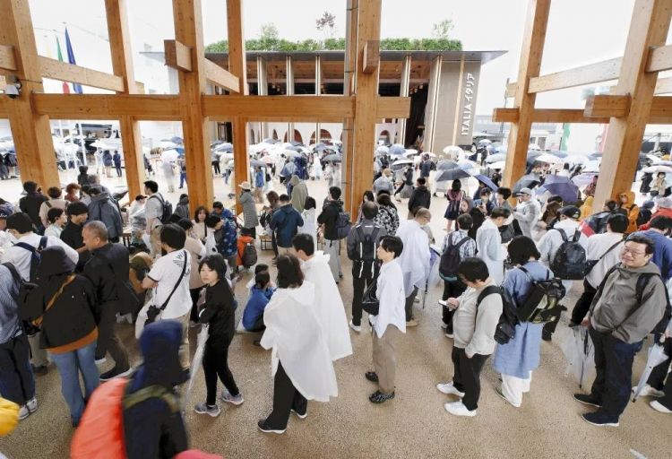 3万人被困人工岛，世博会还能整出多少幺蛾子？