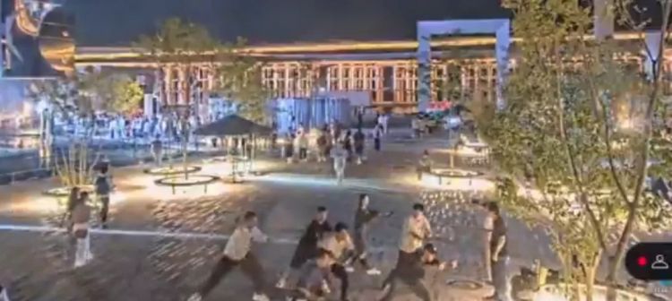 3万人被困人工岛，世博会还能整出多少幺蛾子？