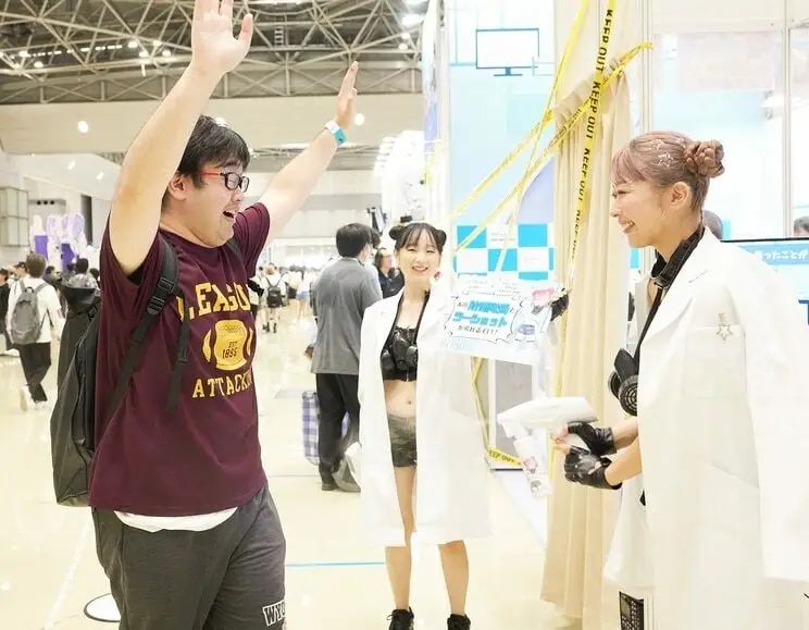 大夏天不洗澡的日本人还有脸来这里？