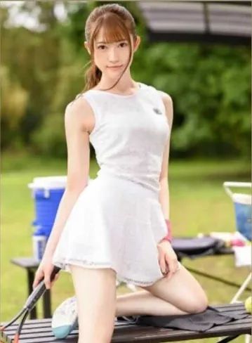 日本名门校花为报复前男友下海拍片，却因吸毒锒铛入狱？