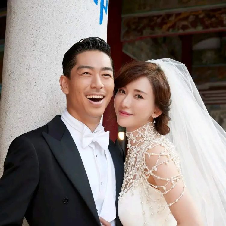 AKIRA赞「娶外国太太很好」！结婚6年几乎不吵架，林志玲1特质胜过日本女生！