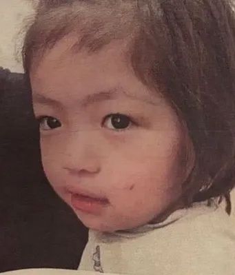 日本富豪夫妻联手毒杀4岁女儿，调查发现父母姐姐也都离奇惨死？