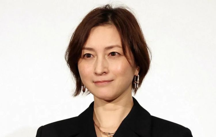 第258期：高市早苗首相梦碎？米仓凉子涉毒？NHK官宣红白主持人 绫濑遥领衔；大阪世博闭幕 | 百通板
