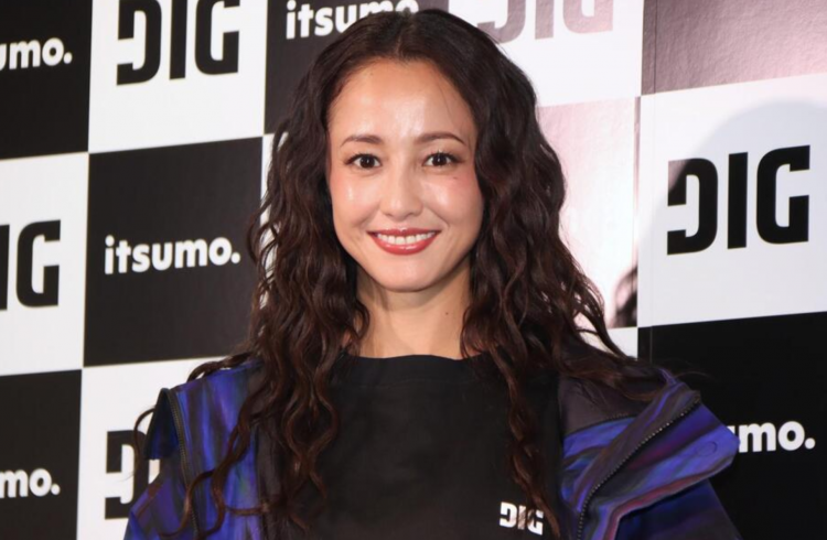 泽尻英龙华正式复出 时隔七年主演电影《扩散》