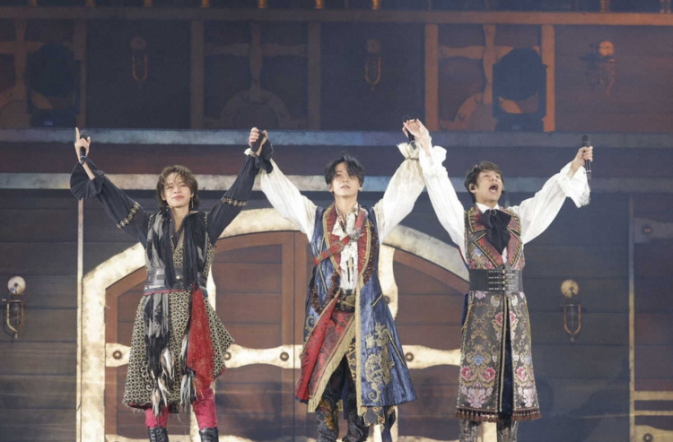 KAT-TUN告别演唱会落幕 25年传奇画句点 KAT-TUN告别演唱会落幕 25年传奇画句点