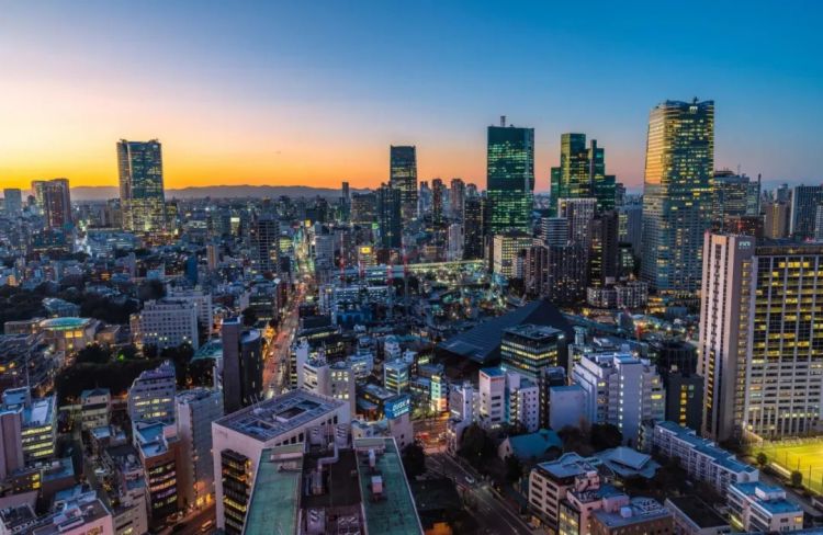 日本地产市场火热引得“地面师”再现江湖，动辄诈骗几十亿的他们究竟是什么人？