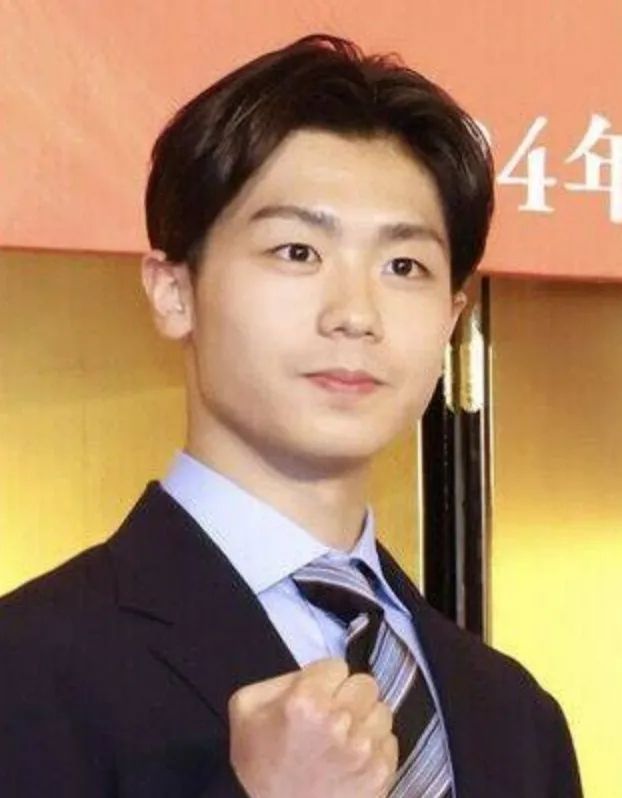 第263期：赴日旅游减少 日本将损失1.7万亿？NHK红白歌会名单出炉；日本GD日本GDP现负增长 | 百通板