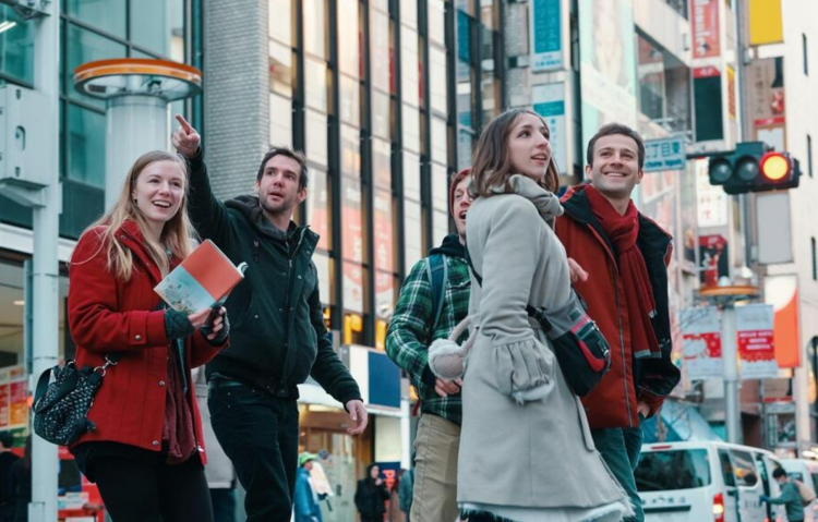 中国游客赴日旅游大幅减少 日本旅游业面临挑战 中国游客赴日旅游大幅减少 日本旅游业面临挑战