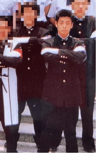 竟始终支持安倍，还要退还民众捐款？安倍枪击案昨日结审，庭审现场还原一个陌生的“山上彻也”