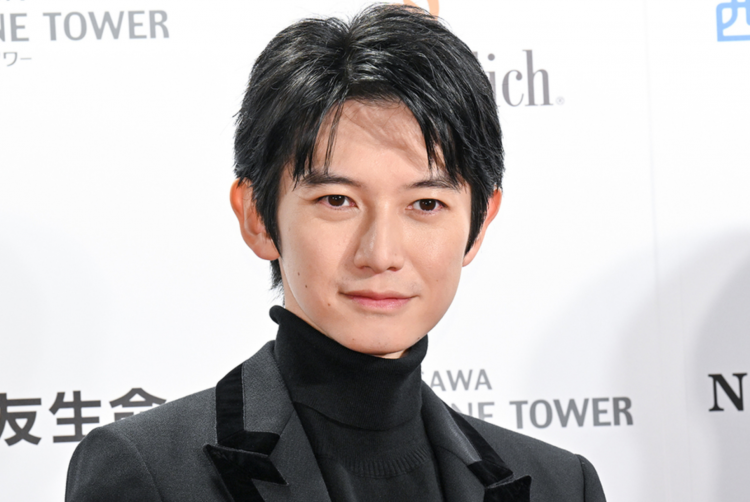 本乡奏多宣布结婚 对象为圈外女性