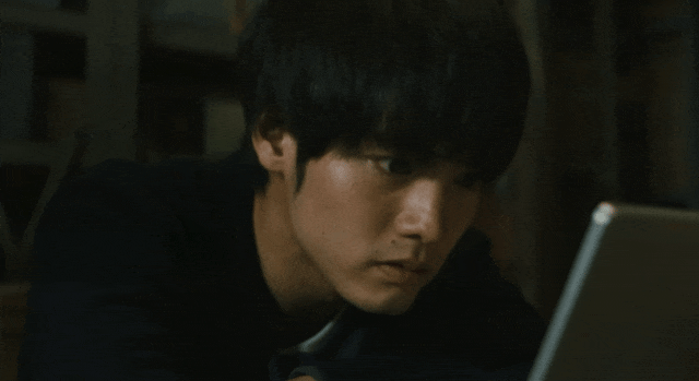 日本伪纪录片鬼才导演又出手了,恐怖拉满! 日本伪纪录片鬼才导演又出手了,恐怖拉满!