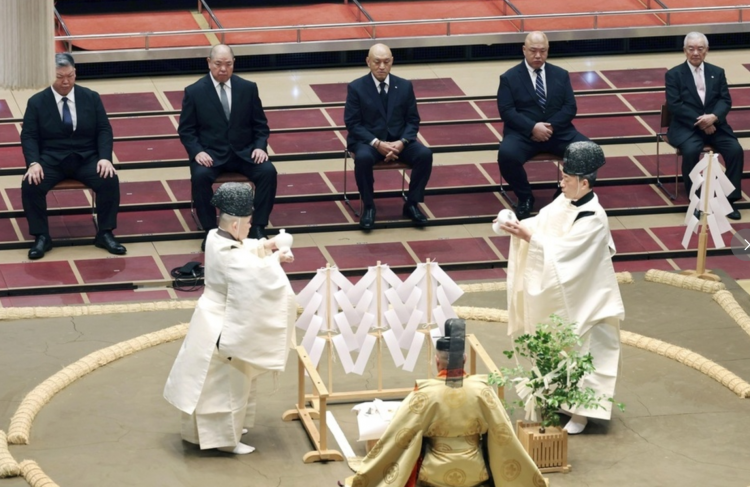 高市早苗首相缺席日本相扑颁奖 尊重“女人禁制”引争议