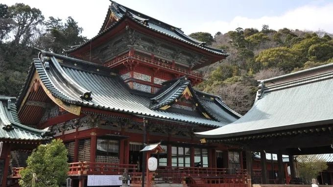 一年消失上百座，日本的神社正在经历什么？