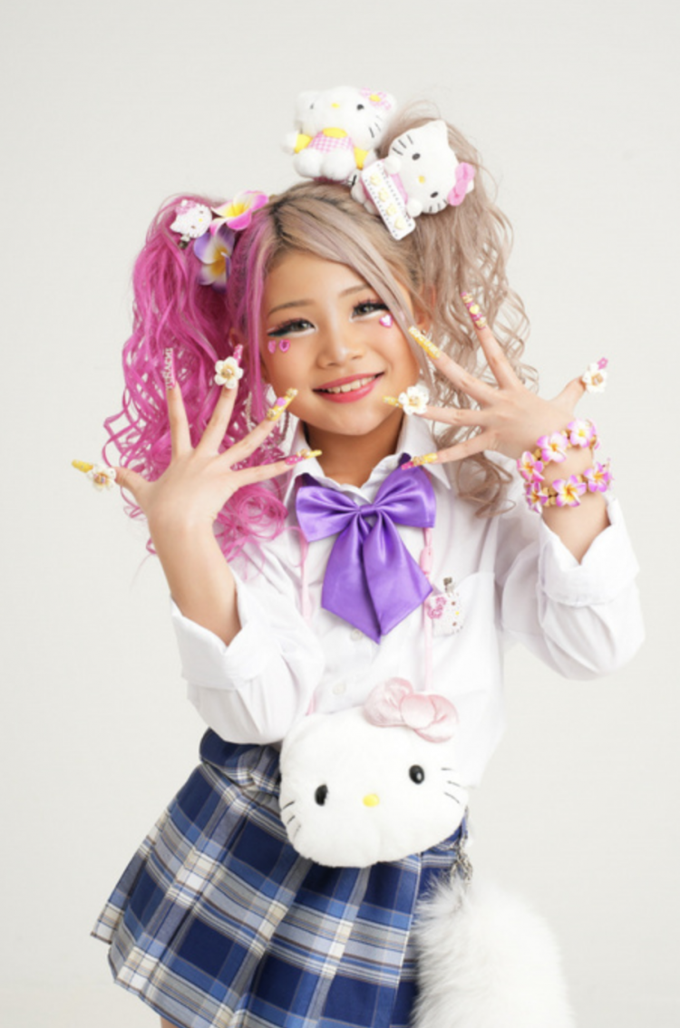 小学生辣妹入选《福布斯日本》“2026年最值得关注的100人” 