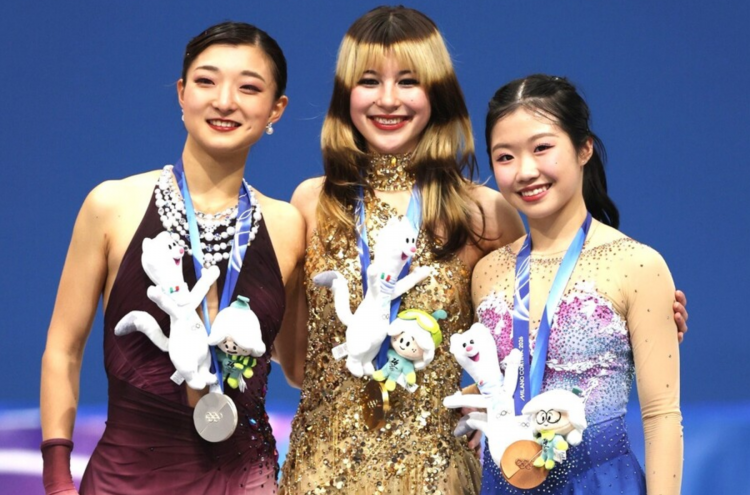 日本花滑女单创历史 首度银牌铜牌双人登台