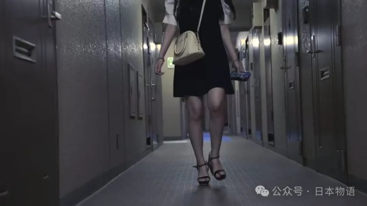 三位父亲,暴力与剥削的家——破碎的她17岁就靠卖身支撑家庭的日本女性震撼告白 三位父亲,暴力与剥削的家——破碎的她17岁就靠卖身支撑家庭的日本女性震撼告白