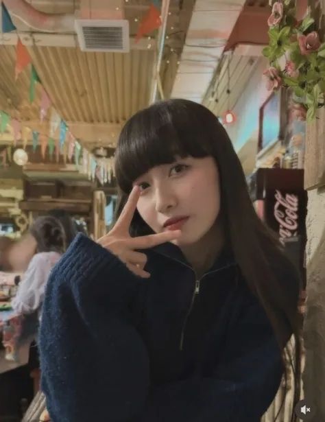 木村拓哉大女儿的社交媒体“炸”了,回答“搞婚外情”问题时她的态度引发日本网友热议! 木村拓哉大女儿的社交媒体“炸”了,回答“搞婚外情”问题时她的态度引发日本网友热议!