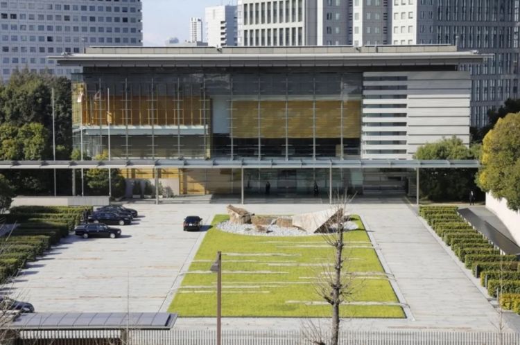 第278期：中国游客被撞身亡案开庭；小学馆包庇性犯罪编剧复出？宇多田光X樱桃小丸子联动；宝可梦30周年 | 百通板