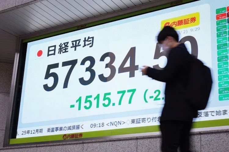 霍尔木兹海峡遭封锁，日本还能撑多久？