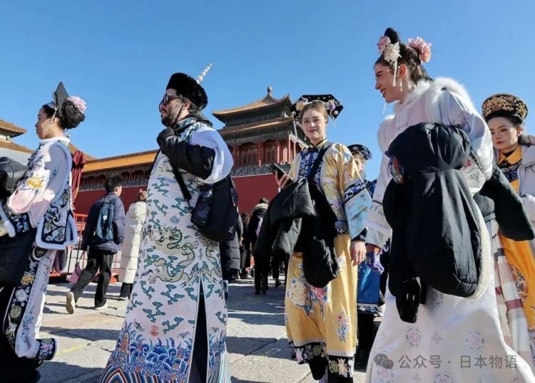 美国年轻人开始学中国人生活?日媒聚焦“Chinamaxxing”背后的年轻人心态 美国年轻人开始学中国人生活?日媒聚焦“Chinamaxxing”背后的年轻人心态