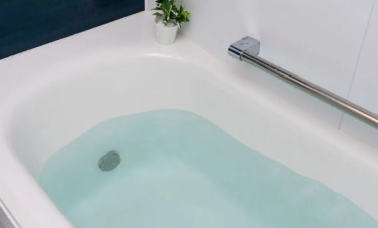 曾经的顶流，就这样一点点消失了：中山美穂官网关停