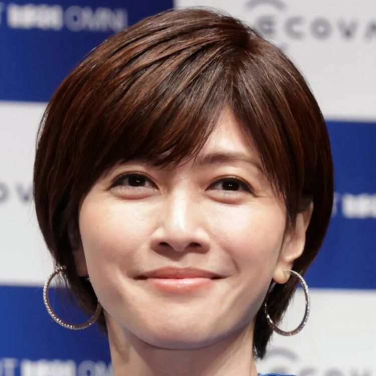 第282期：东京万人集会抗议高市早苗修宪？自卫队军官闯入中国大使馆；日本或于4月实现学校免费供餐？内田有纪X柏原崇秘密完婚？| 百通板