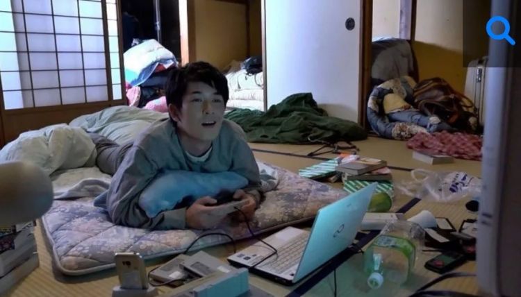 日本68岁“资深少女”啃老30年,90岁妈妈去世后留下存摺,她一翻脸都绿了 日本68岁“资深少女”啃老30年,90岁妈妈去世后留下存摺,她一翻脸都绿了