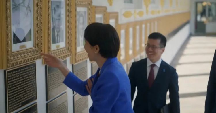 高市早苗欲讨好马克龙,拉着他上演“龟派气功”?日本网民气不打一处来,但却有人夸她有“大智慧”? 高市早苗欲讨好马克龙,拉着他上演“龟派气功”?日本网民气不打一处来,但却有人夸她有“大智慧”?