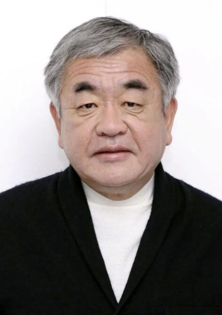 第283期:高市早苗公布个人资产?日本中学制服价格飙升 或统一制服?绫濑遥写3万封情书?| 百通板 第283期:高市早苗公布个人资产?日本中学制服价格飙升 或统一制服?绫濑遥写3万封情书?| 百通板