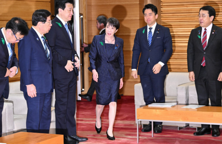 日本大幅放宽武器出口限制 护卫舰与导弹将可对外销售？