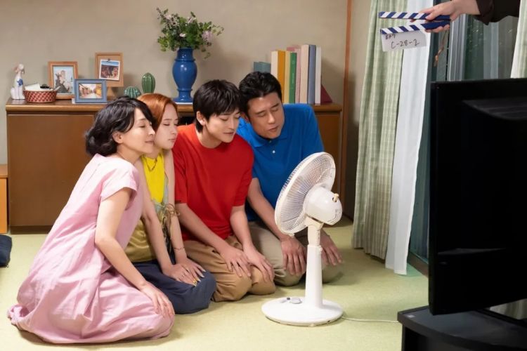 蜡笔小新真的长大了哦!日本可口可乐推出蜡笔小新真人短剧续作,日网:快把电视剧端上来吧! 蜡笔小新真的长大了哦!日本可口可乐推出蜡笔小新真人短剧续作,日网:快把电视剧端上来吧!