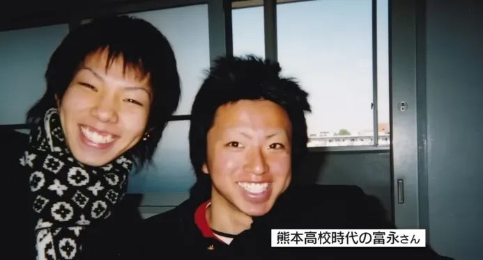 东京牛郎回家再次摇身变“牛郎”!但这次大家心甘情愿为他掏钱,并直呼:这“牛郎”太帅了! 东京牛郎回家再次摇身变“牛郎”!但这次大家心甘情愿为他掏钱,并直呼:这“牛郎”太帅了!