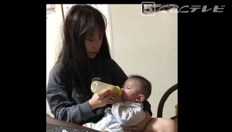 日本14岁少女意外当妈,大肚子8个月竟瞒住所有人?!孩子长大问爸爸去哪,她说…… 日本14岁少女意外当妈,大肚子8个月竟瞒住所有人?!孩子长大问爸爸去哪,她说……