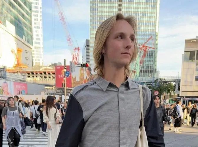 20岁美国男孩在京都失踪9天，发现时已是尸体！失踪前和亲妈大吵一架，竟是因为…