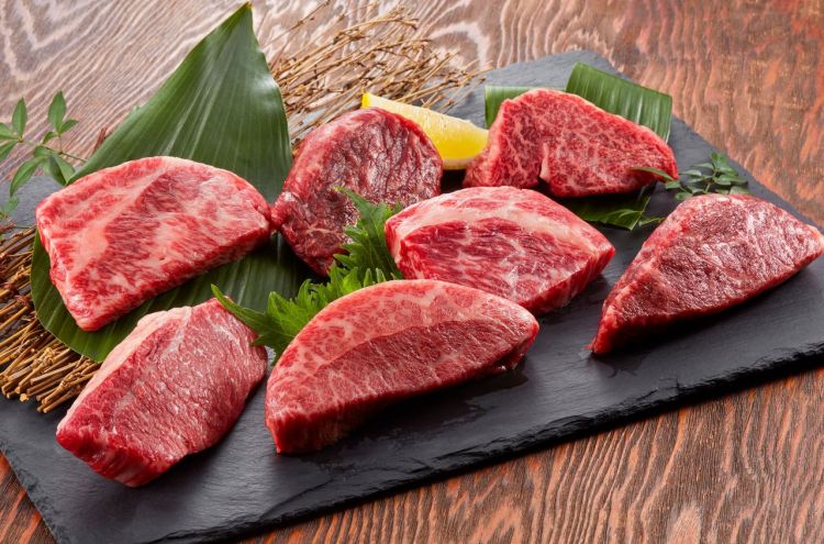 享受和牛独有的风味：脂肪带来醇厚、甘甜与余韵