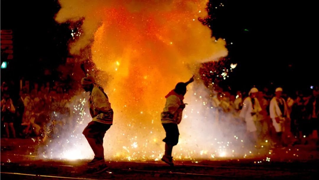 从全日本30万个祭典里，岛国人民选出了最值得去的！